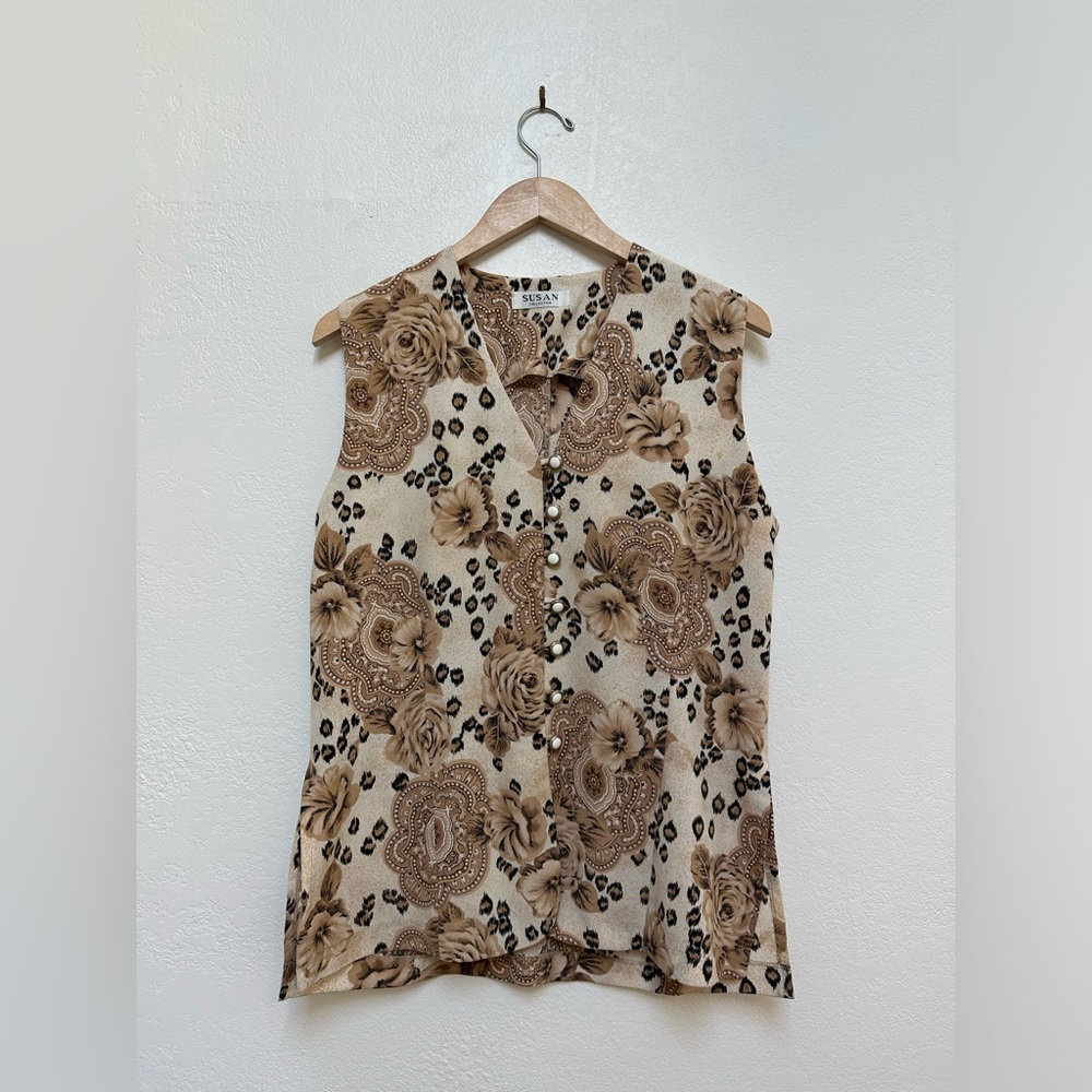 Vintage Tan & Beige Floral and Leopard Print Pearl Buttoned Blouse